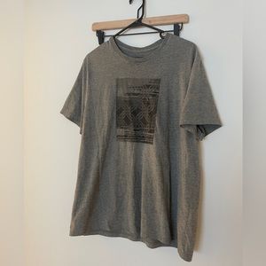 Express Men's Heather Grey Graphic Tee - Geometric Pattern Pima Cotton - Size xl